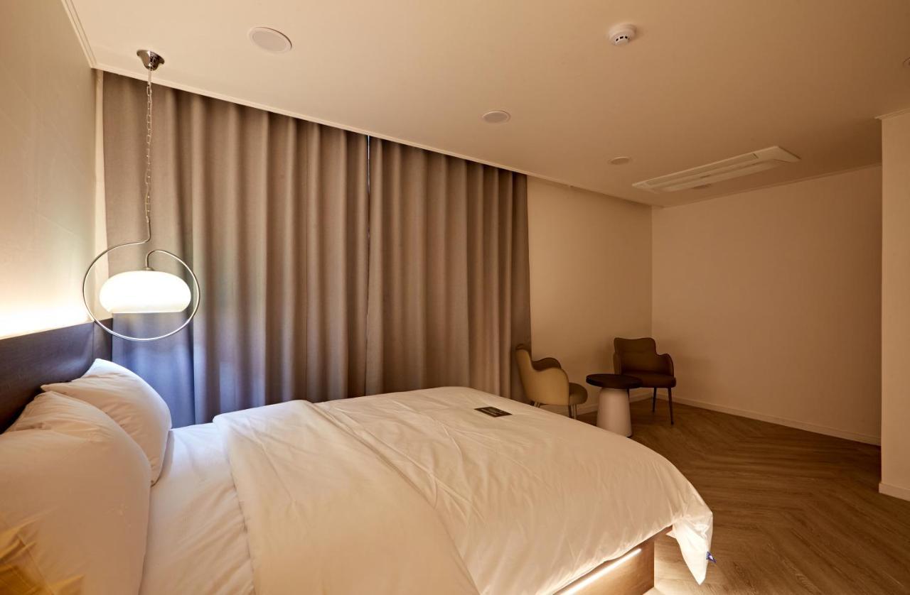 ג'אונג'ו Hotel Sounds מראה חיצוני תמונה